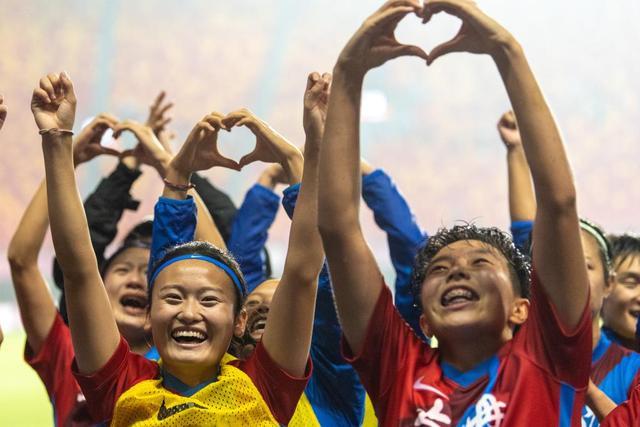 普尔30分奇才大胜公牛 艾维22分活塞力克魔术